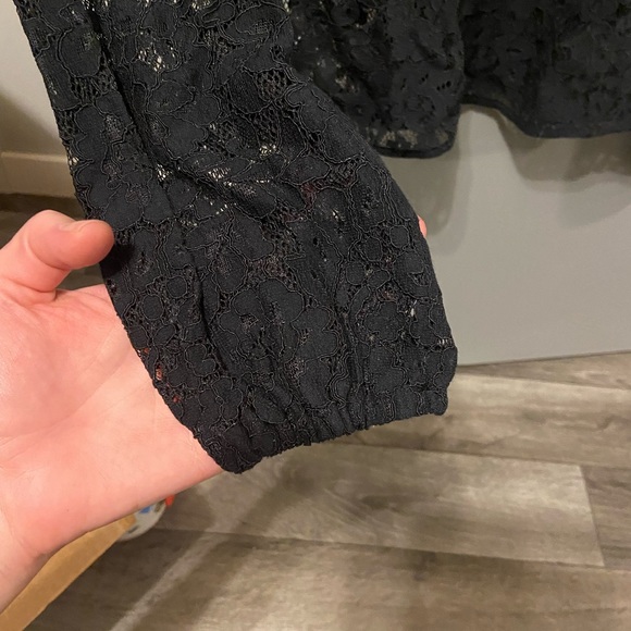 Abercrombie & Fitch Lace Top - Picture 3 of 4